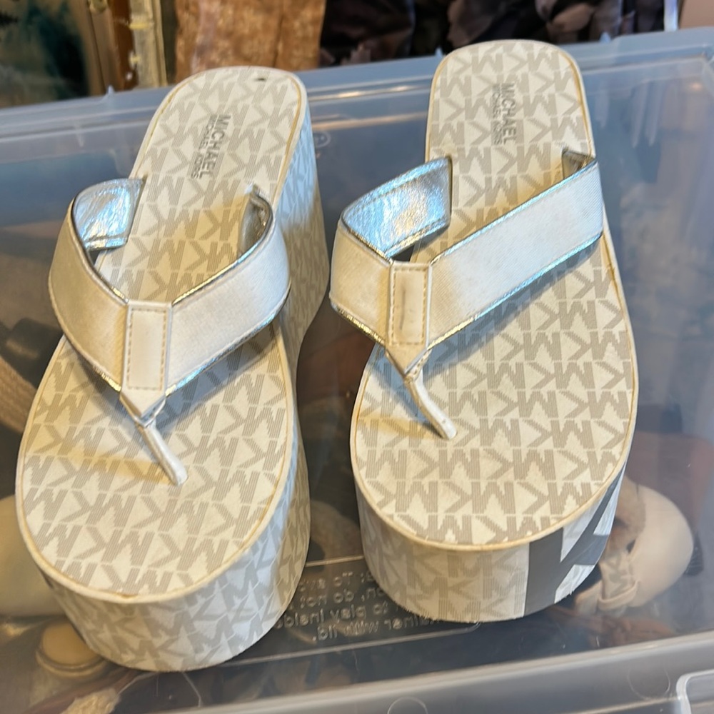 Michael Kors white flip flops
